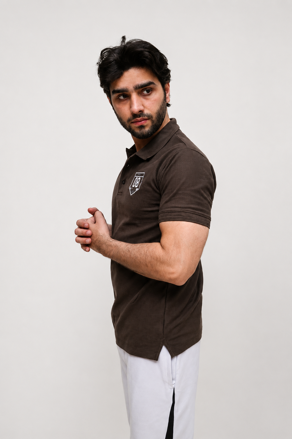 Men's brown polo shirt, regular fit, side view