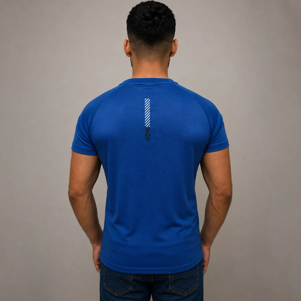 Men's blue t shirt with relaxed fit – back view