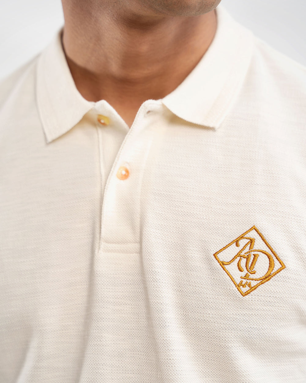 Slub Pique Off White Polo - Embroidery Logo Close Up