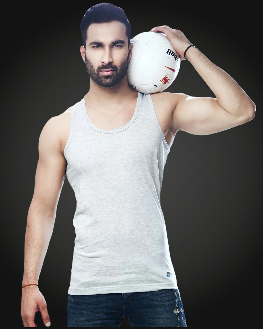 Why Cotton is the Best Fabric for Summer Vests