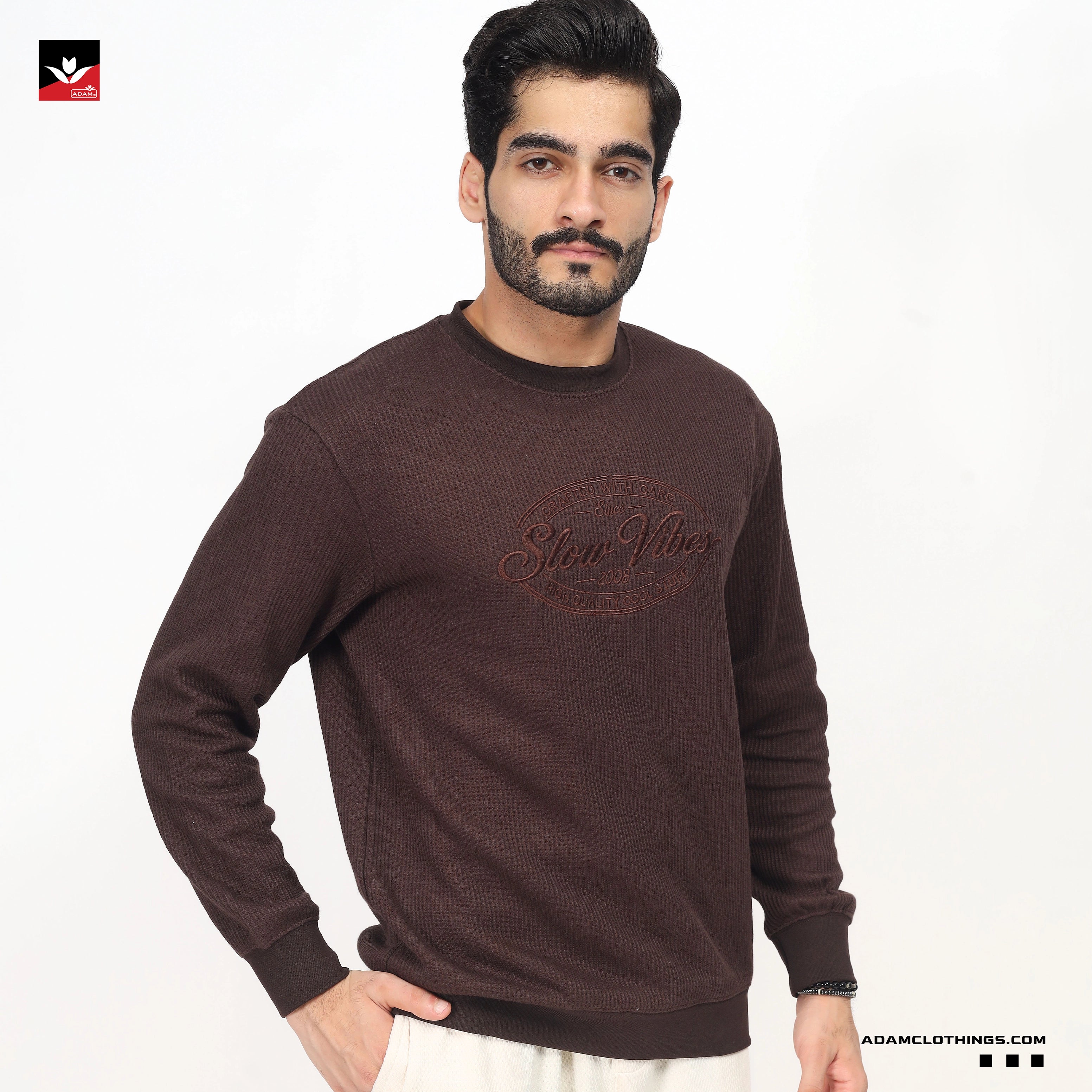 TEXTURED WAFFLE KNIT BROWN SWEATSHIRT