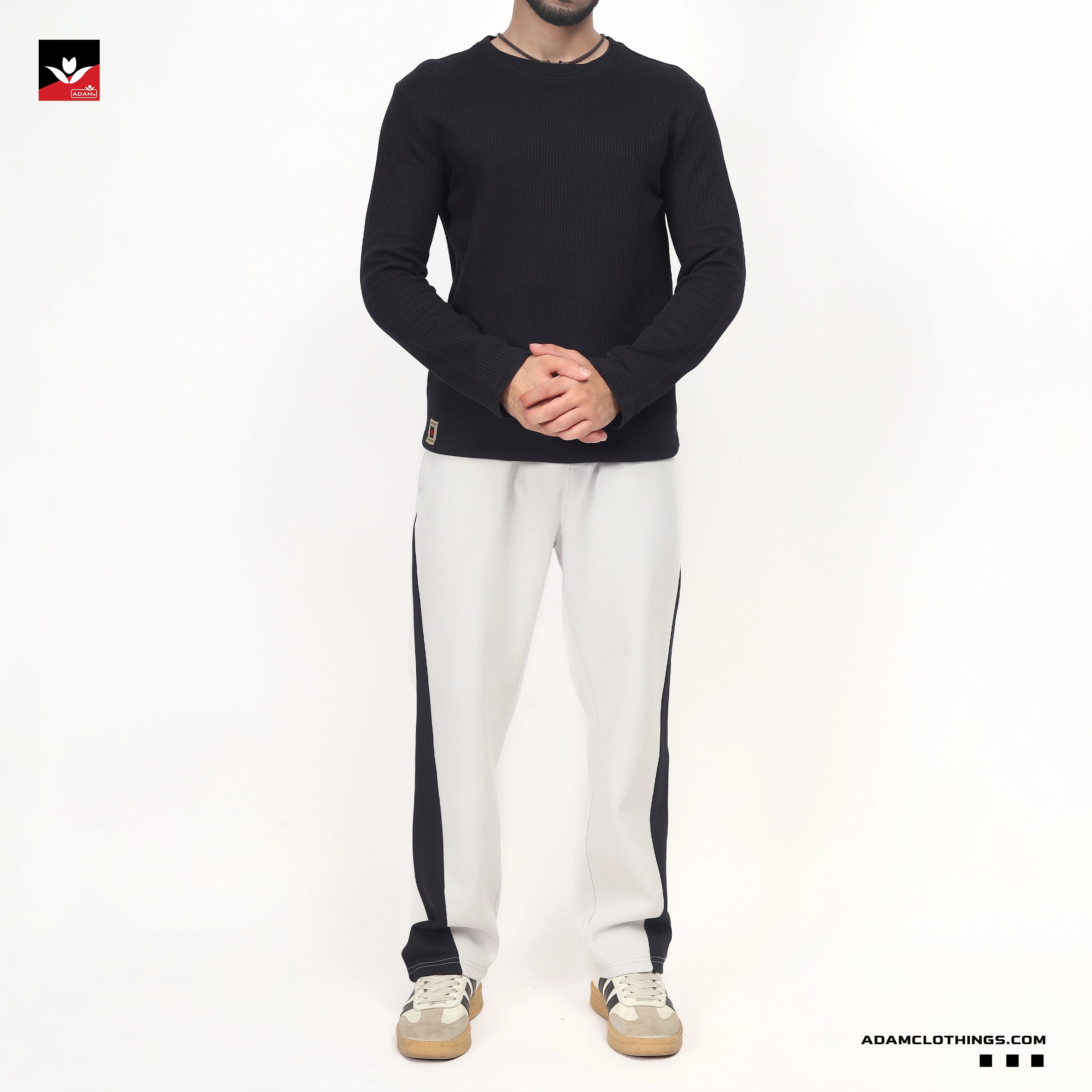 TEXTURED BLACK THERMAL SWEATSHIRT