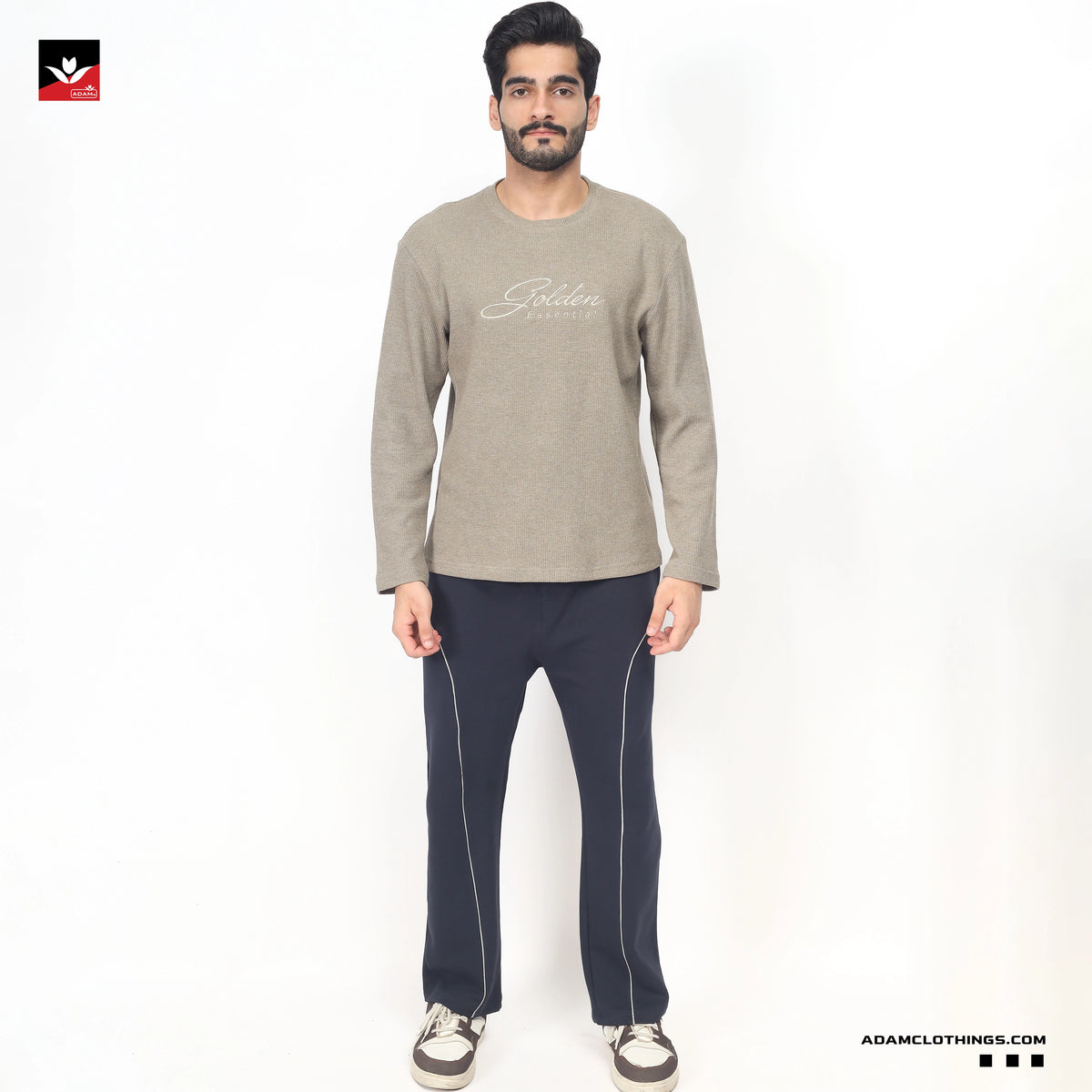 TEXTURED WAFFLE KNIT EMBROIDED SWEATSHIRT