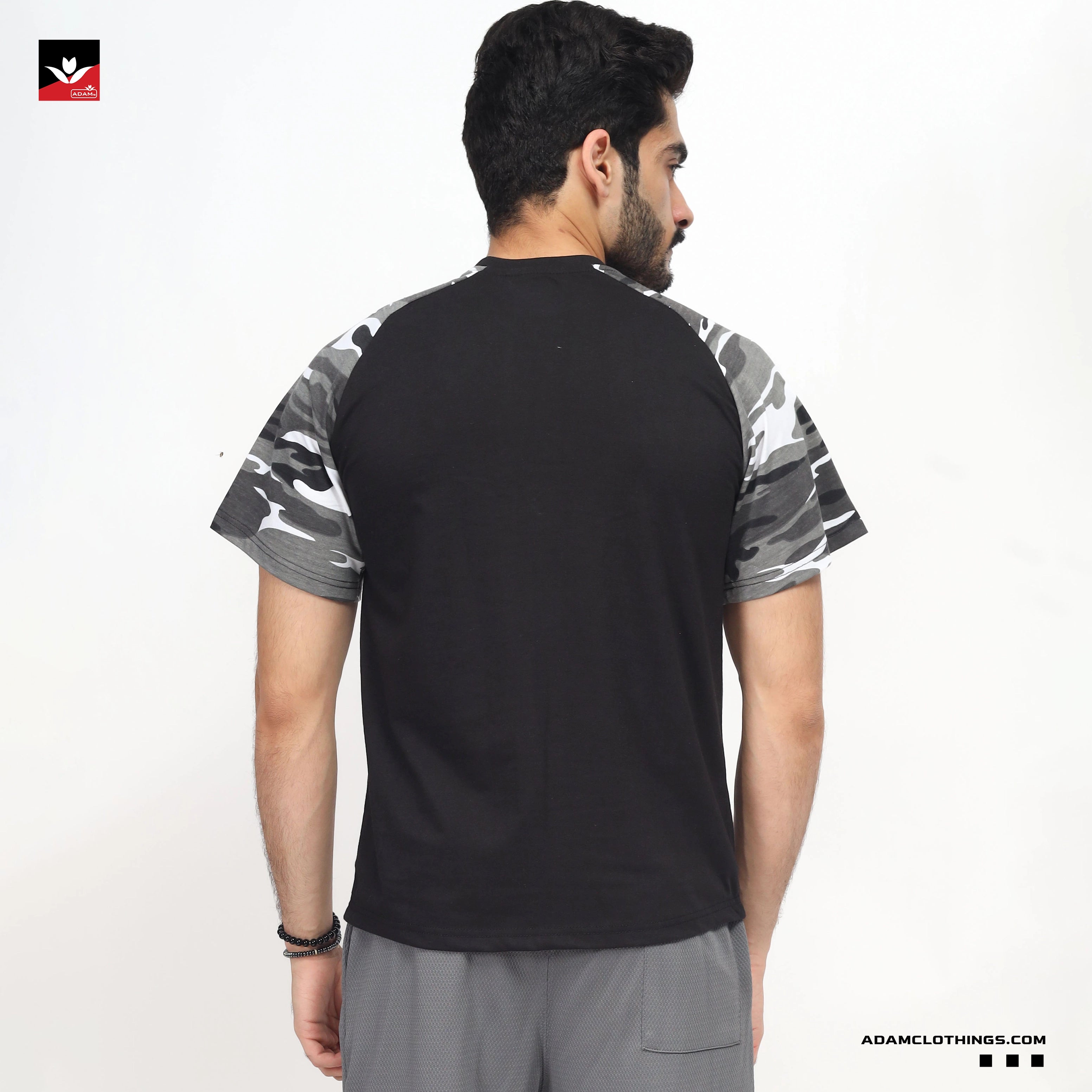 CONTRAST SLEEVE RAGLAN TEE SHIRT