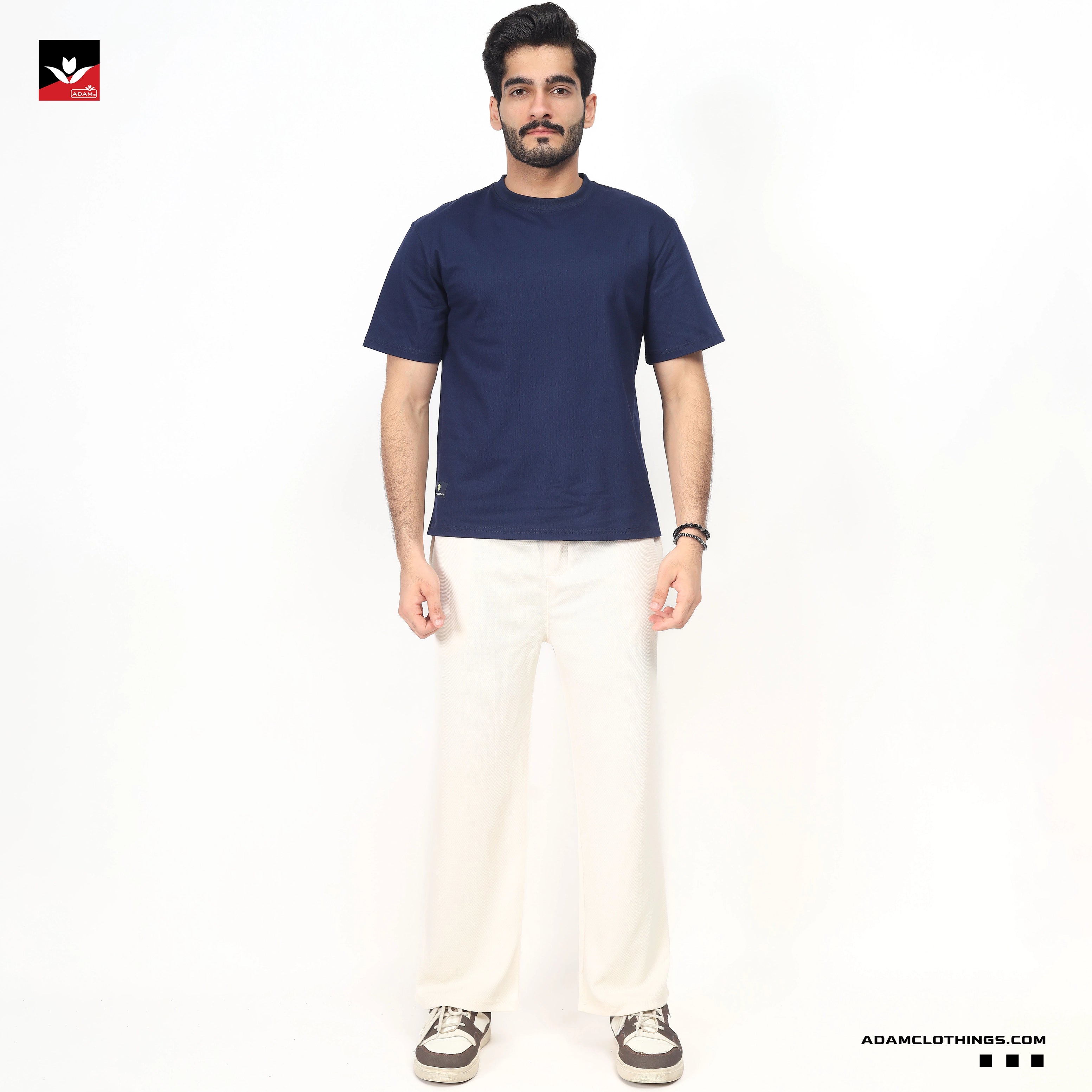 BASIC NAVY TEE SHIRT