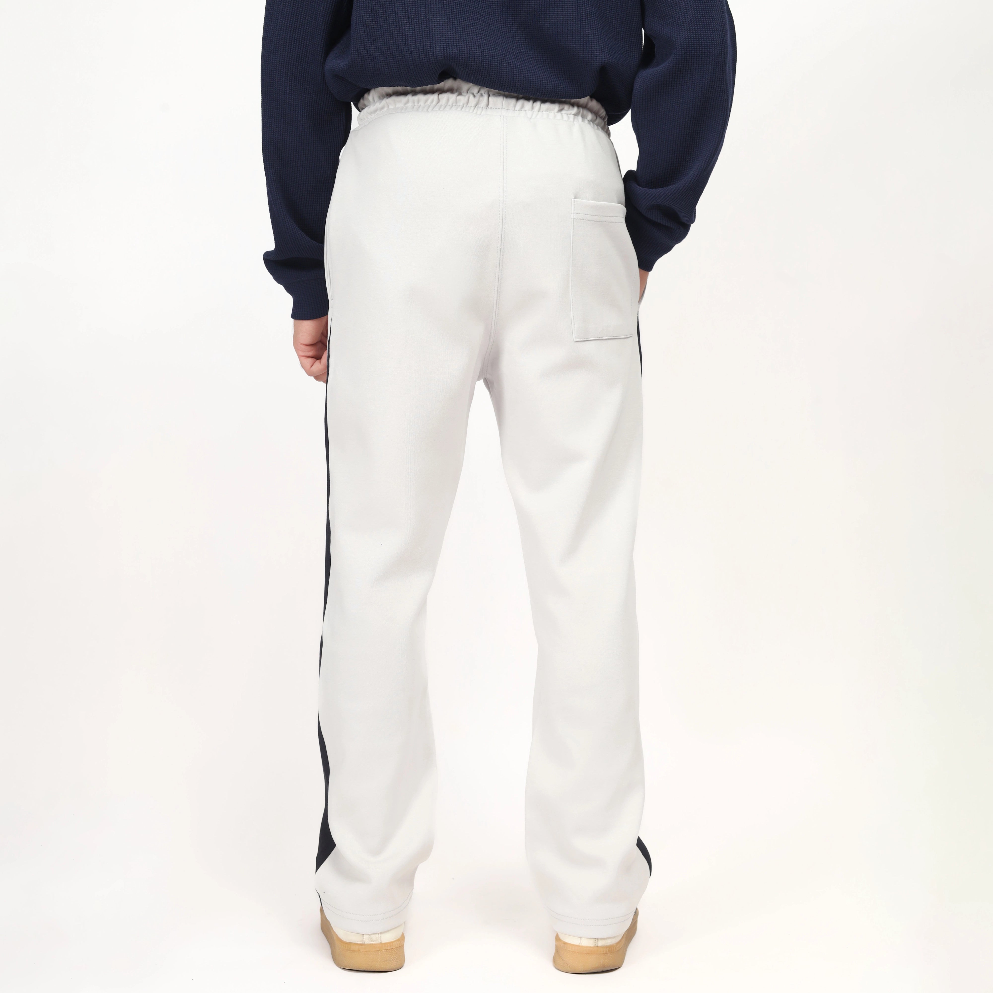 Relaxed Fit Trouser for Men – Trendy Pick | ADAM