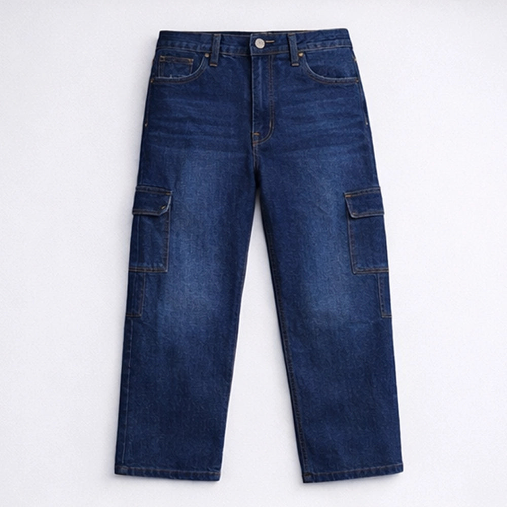 Men's dark blue denim cargo jeans front view, relaxed fit with side pockets — Jeans4_b