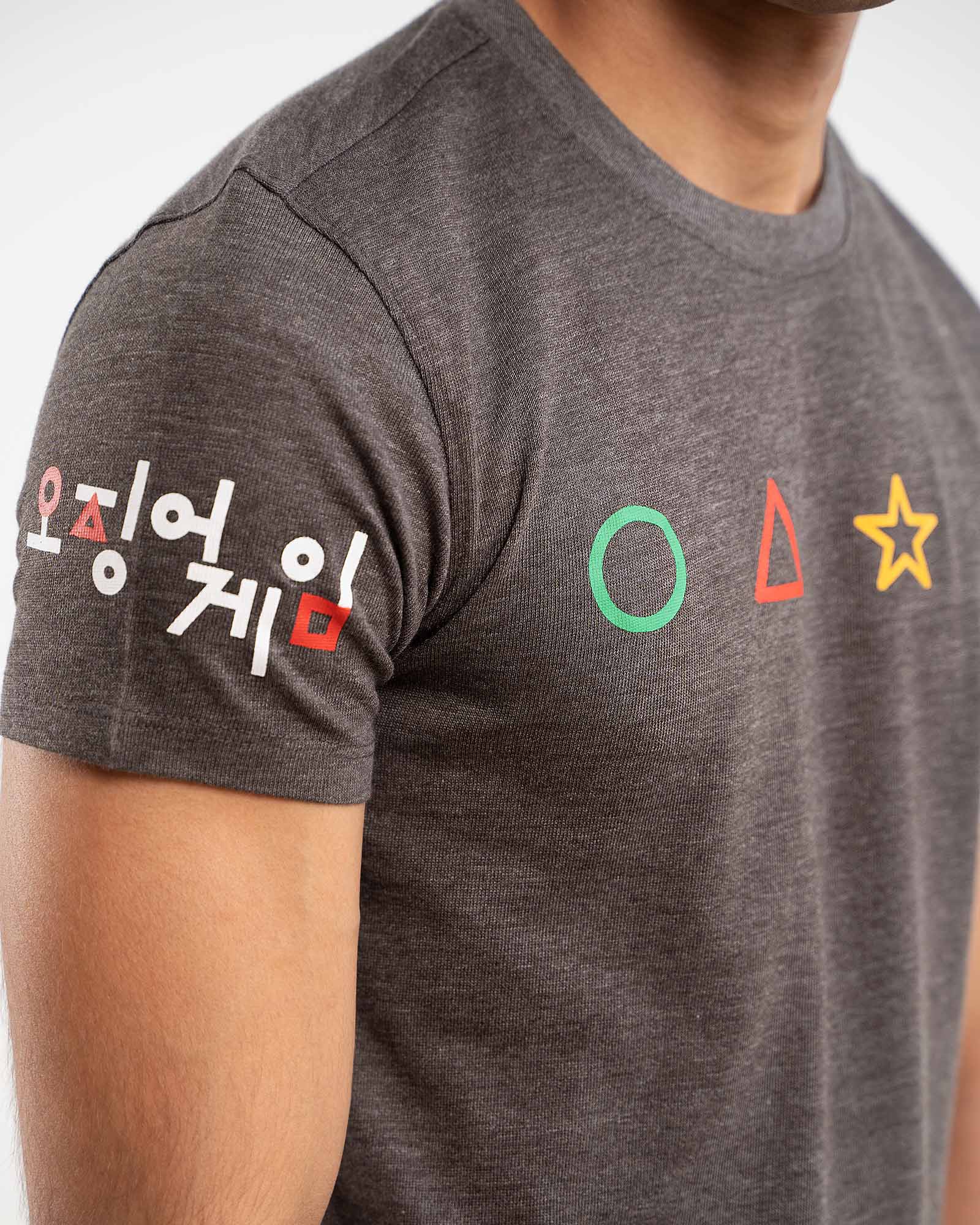 Squid Game Graphic T-Shirt Close-Up Print Detail – Black Cotton Tee